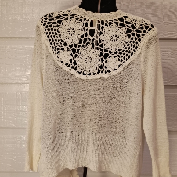 Medium Ivory Colored Open Cardigan With Crochet Back Cottage Coquette - Picture 5 of 9